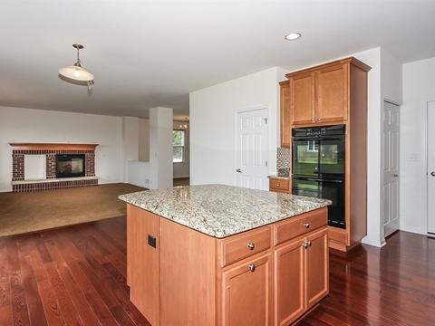 3029 Cranston Ave, Elgin, IL 60124 photo 9