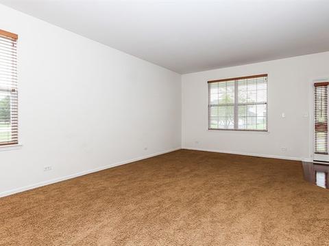 3029 Cranston Ave, Elgin, IL 60124 photo 5