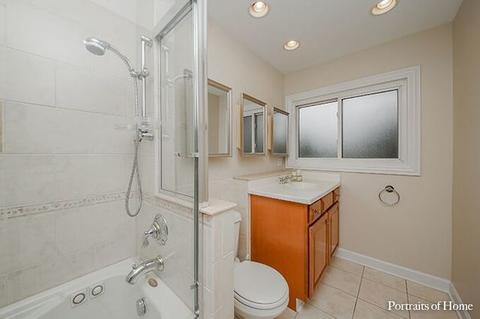 595 Amherst Ln, Hoffman Estates, IL 60169 photo 13