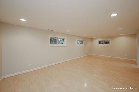 595 Amherst Ln, Hoffman Estates, IL 60169 photo 11