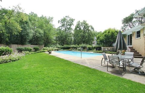 1507 Sequoia Trl, Glenview, IL 60025 photo 10