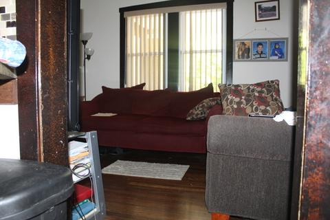 5348 W Roscoe St, Chicago, IL 60641 photo 2