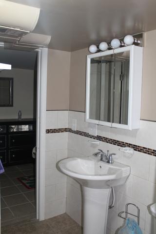 5348 W Roscoe St, Chicago, IL 60641 photo 9