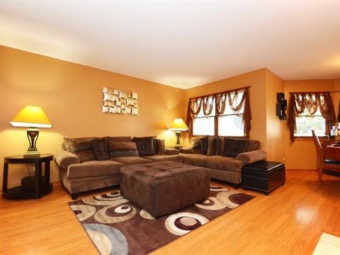2207 Daffodil Dr, Crest Hill, IL 60403 photo 3
