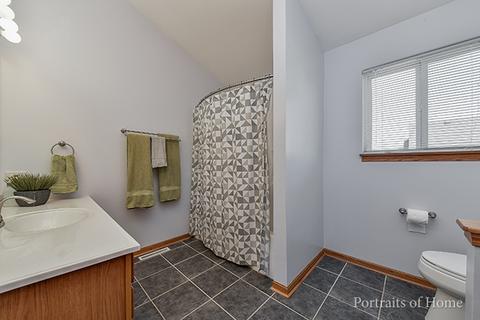 4222 Ashcott Ln, Plainfield, IL 60586 photo 14