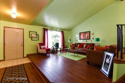 906 E 151st Pl, Phoenix, IL 60426 photo 3
