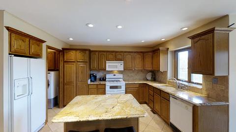 16130 Chablis Ln, Plainfield, IL 60586 photo 9