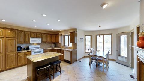 16130 Chablis Ln, Plainfield, IL 60586 photo 8