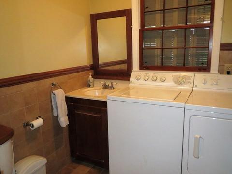 614 Assembly Pl, Dixon, IL 61021 photo 8