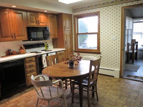 614 Assembly Pl, Dixon, IL 61021 photo 5