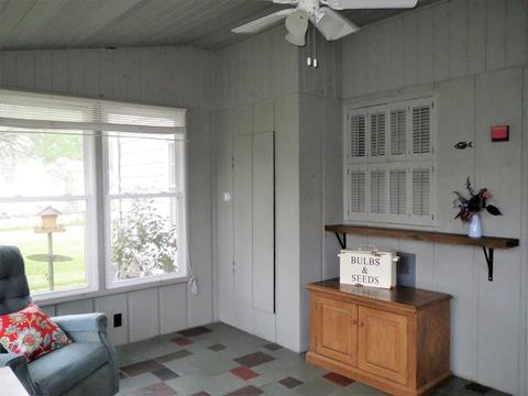 614 Assembly Pl, Dixon, IL 61021 photo 10