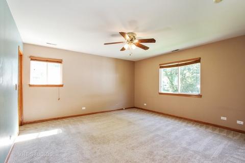 70 S Seebert St, Cary, IL 60013 photo 8