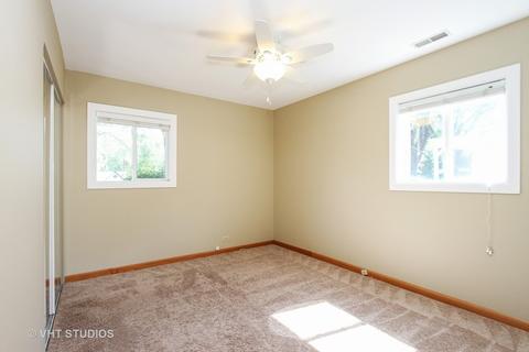 70 S Seebert St, Cary, IL 60013 photo 10