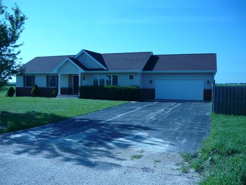 1265 E Sherrill Rd, Minooka, IL 60447 photo 1