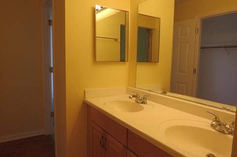 1114 Washington St, Bartlett, IL 60103 photo 18