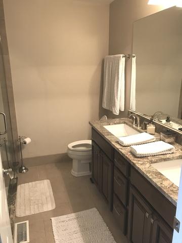 19 Foxcroft Rd #111, Naperville, IL 60565 photo 11