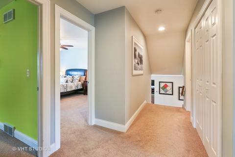 904 Surrey Ln, Algonquin, IL 60102 photo 10