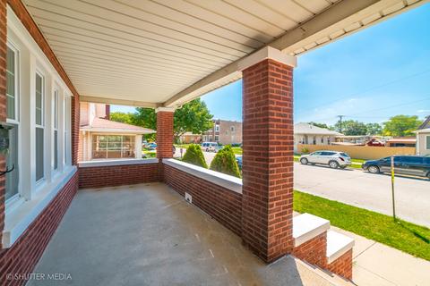 7442 W 62nd Pl, Summit, IL 60501 photo 2