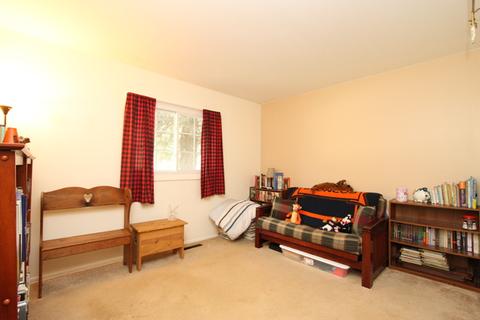 4007 Maple Ave, Mchenry, IL 60050 photo 10