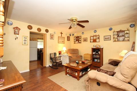 4007 Maple Ave, Mchenry, IL 60050 photo 5