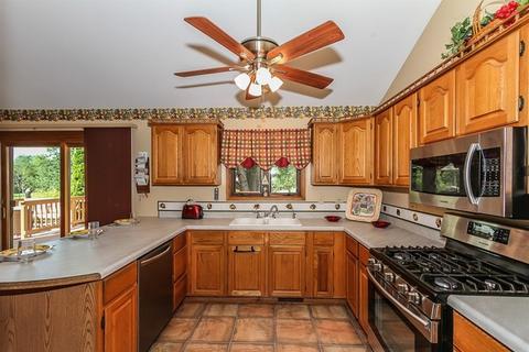 10945 Ernest Dr, Marengo, IL 60152 photo 7