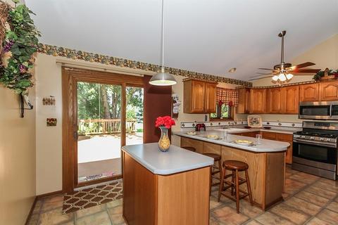 10945 Ernest Dr, Marengo, IL 60152 photo 8