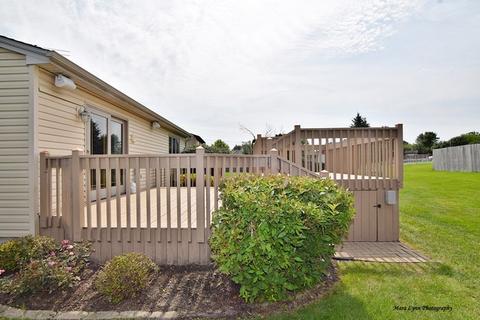 1367 Burns Dr, Elgin, IL 60120 photo 20