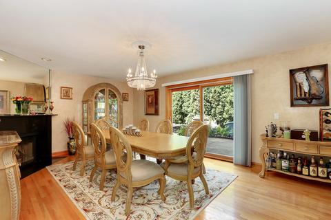 902 Pear Tree Ln, Wheeling, IL 60090 photo 7