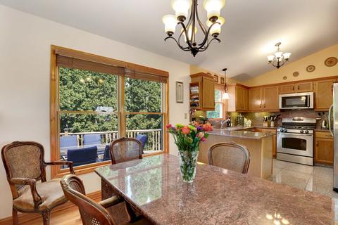 902 Pear Tree Ln, Wheeling, IL 60090 photo 10
