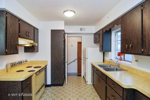 244 Bartram Rd, Riverside, IL 60546 photo 3