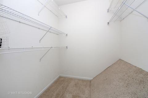 329 Gregory St, Aurora, IL 60504 photo 7