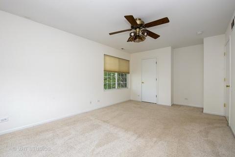 329 Gregory St, Aurora, IL 60504 photo 8