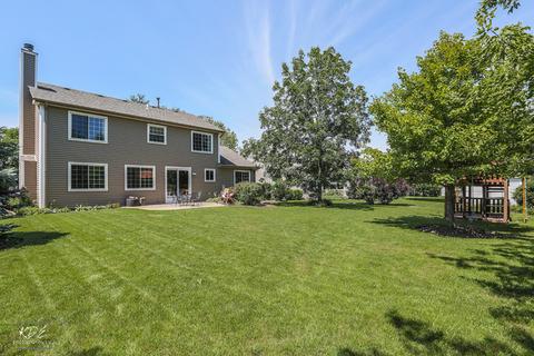 305 Brittany Trl, Elgin, IL 60120 photo 35