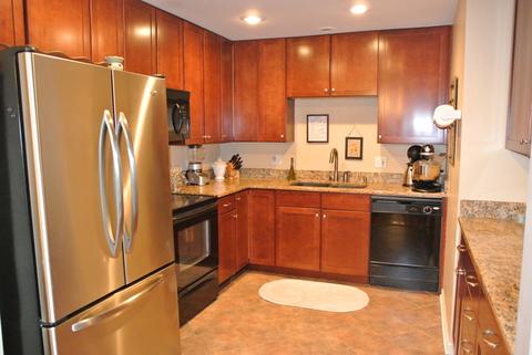 5400 Astor Ln #215, Rolling Meadows, IL 60008 photo 3