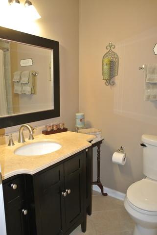 5400 Astor Ln #215, Rolling Meadows, IL 60008 photo 14