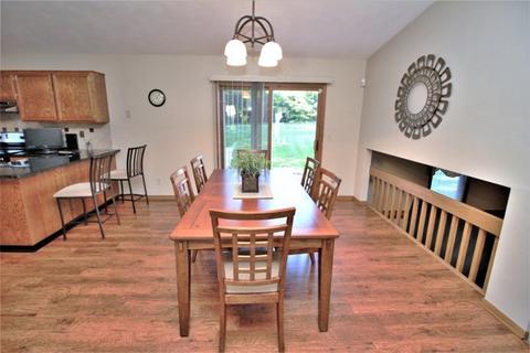 7747 Thistle Ridge Rd, Roscoe, IL 61073 photo 5