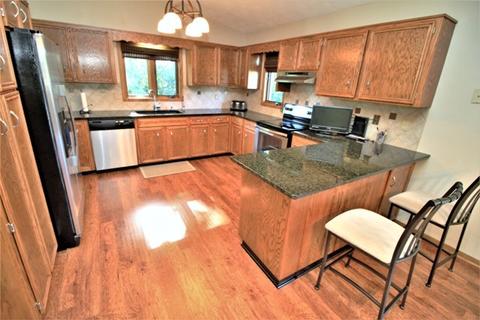 7747 Thistle Ridge Rd, Roscoe, IL 61073 photo 6