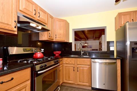 225 E Cayuga Ave, Elmhurst, IL 60126 photo 11