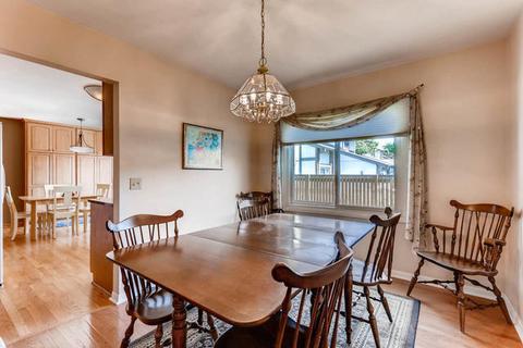 2538 Honeysuckle Ln, Rolling Meadows, IL 60008 photo 9