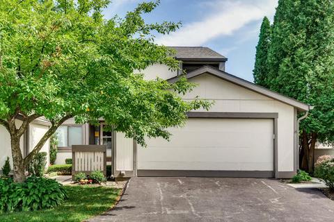 2538 Honeysuckle Ln, Rolling Meadows, IL 60008 photo 2