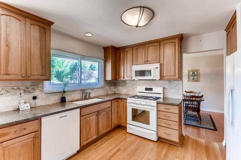 2538 Honeysuckle Ln, Rolling Meadows, IL 60008 photo 10
