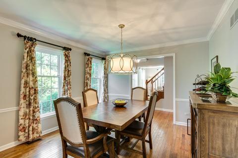 1601 Stonebridge Trl, Wheaton, IL 60189 photo 5