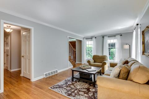 1601 Stonebridge Trl, Wheaton, IL 60189 photo 16