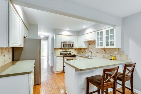 1601 Stonebridge Trl, Wheaton, IL 60189 photo 10