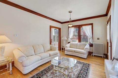 453 Douglas Ave, Elgin, IL 60120 photo 11