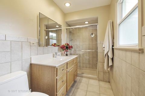 67 Greenbriar Dr E, Deerfield, IL 60015 photo 13