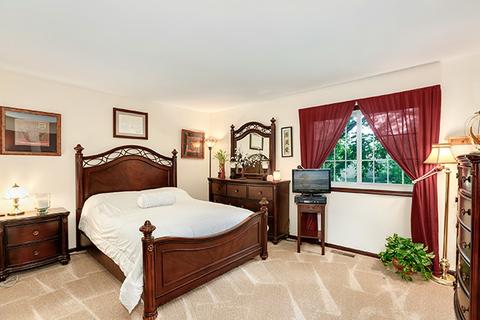 4646 Brigantine Ln, Hoffman Estates, IL 60192 photo 9