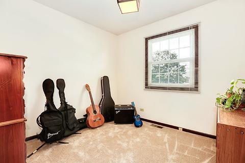 4646 Brigantine Ln, Hoffman Estates, IL 60192 photo 13