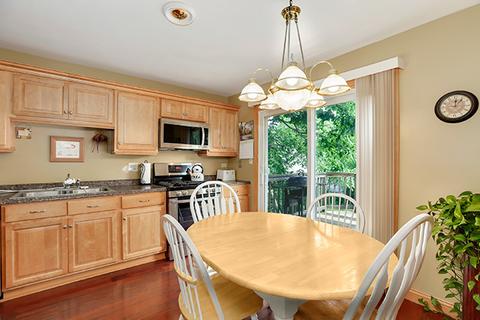 4646 Brigantine Ln, Hoffman Estates, IL 60192 photo 6