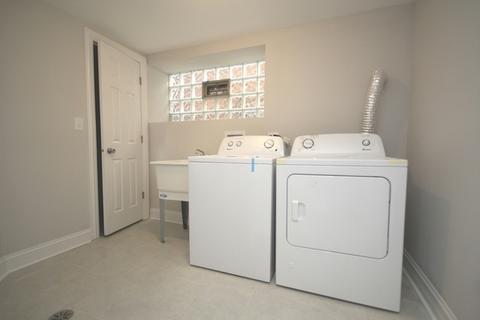 9414 S Eberhart Ave, Chicago, IL 60619 photo 20